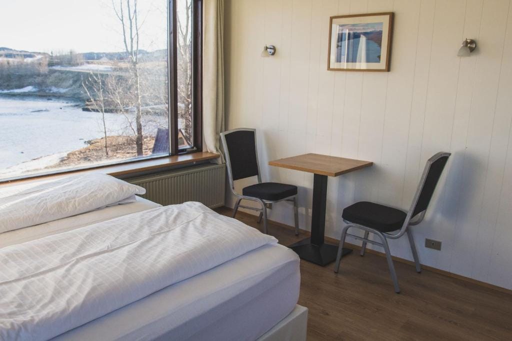 Ormurinn Guesthouse — 2