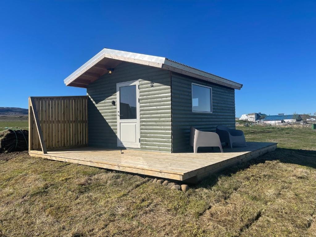 Smabot - riverside cottage — 1
