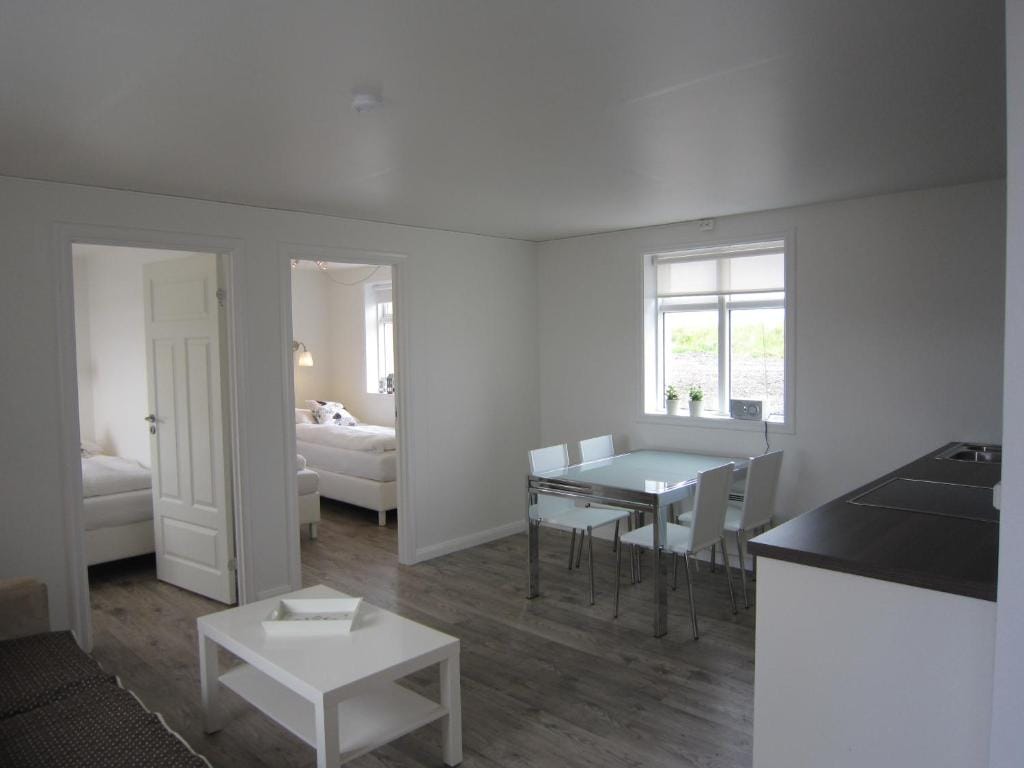 Apartment by the Sea — 1