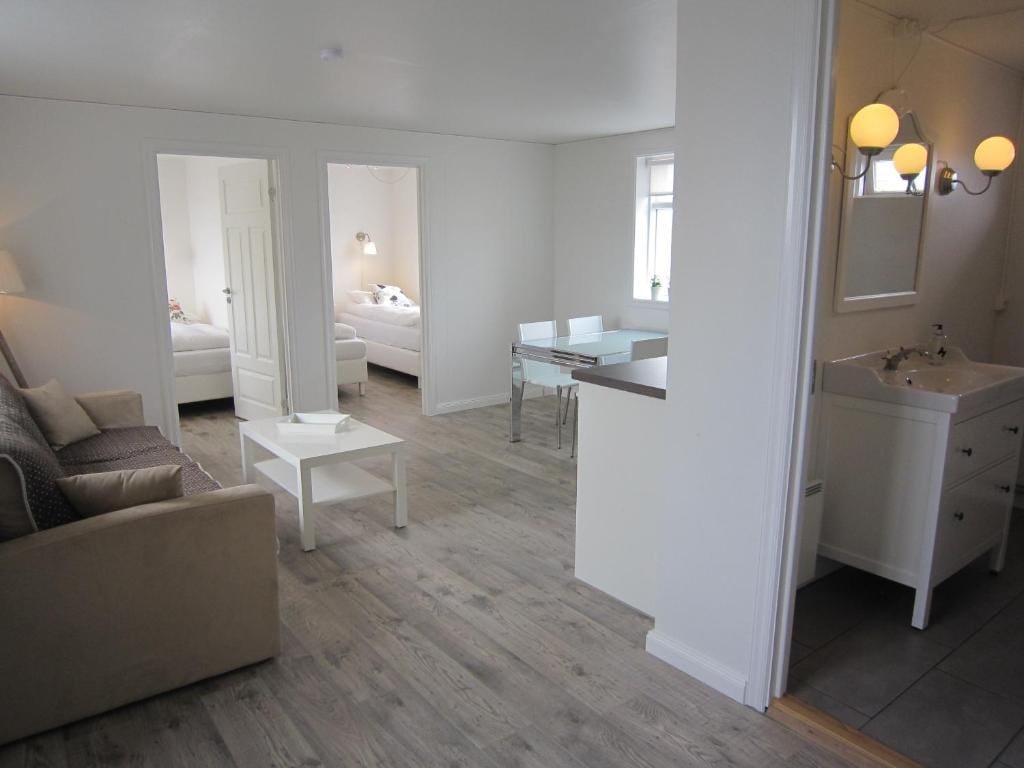 Apartment by the Sea — 3